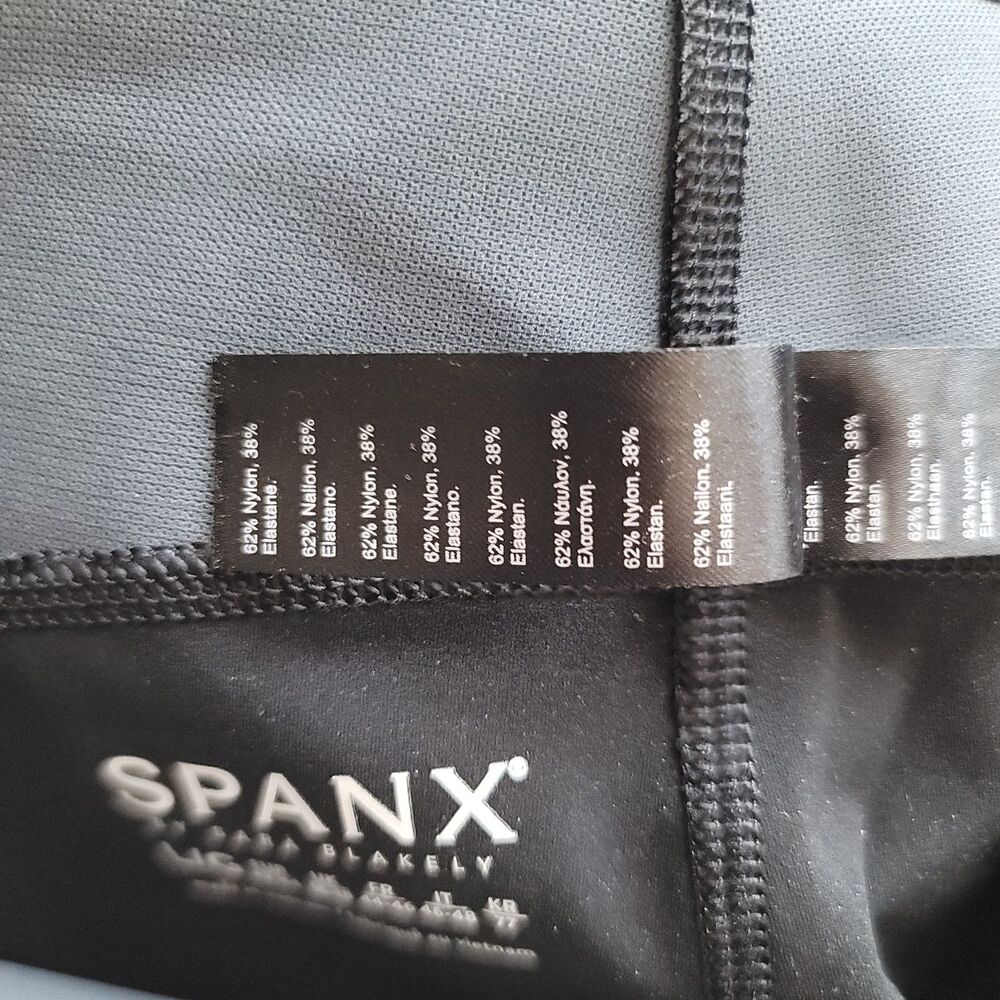 SPANX Every Wear Gloss Panel Pocket faux leather Black Shaping Leggings size L - Picture 10 of 10